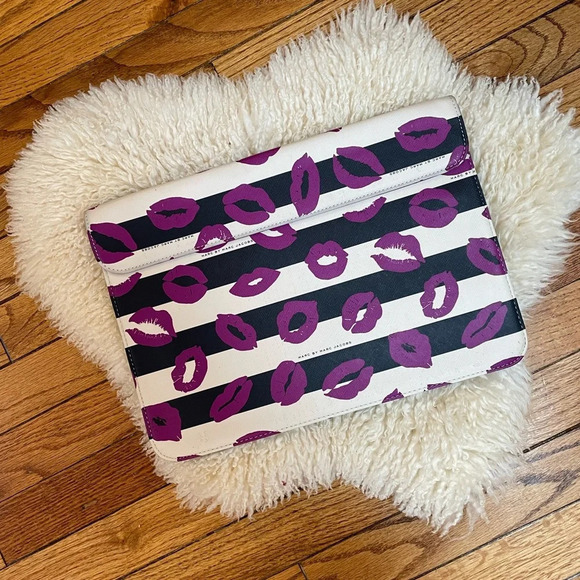Marc By Marc Jacobs Handbags - Marc by Marc Jacobs Incase for MacBook  Air (or oversized Clutch!)